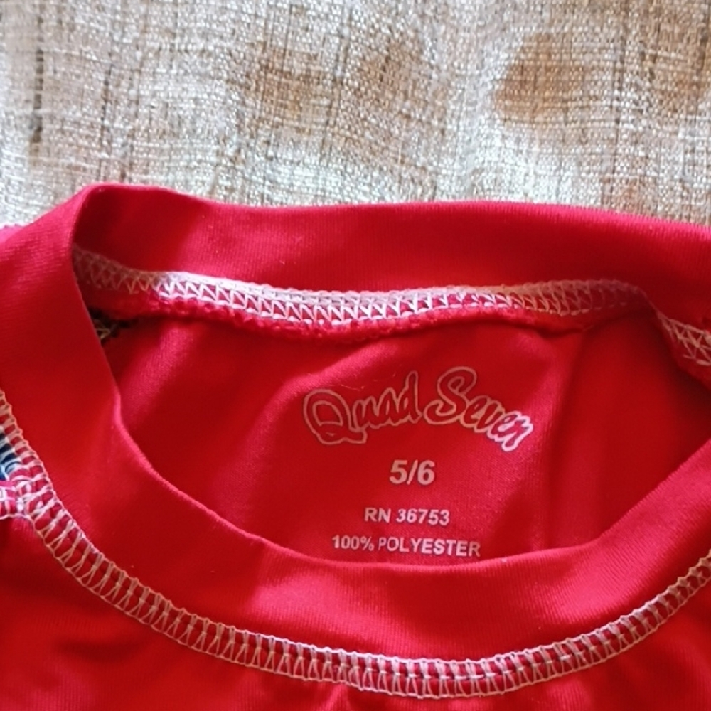 Wave Rider Red Shark Kids Rashguard - Picture 2 of 3